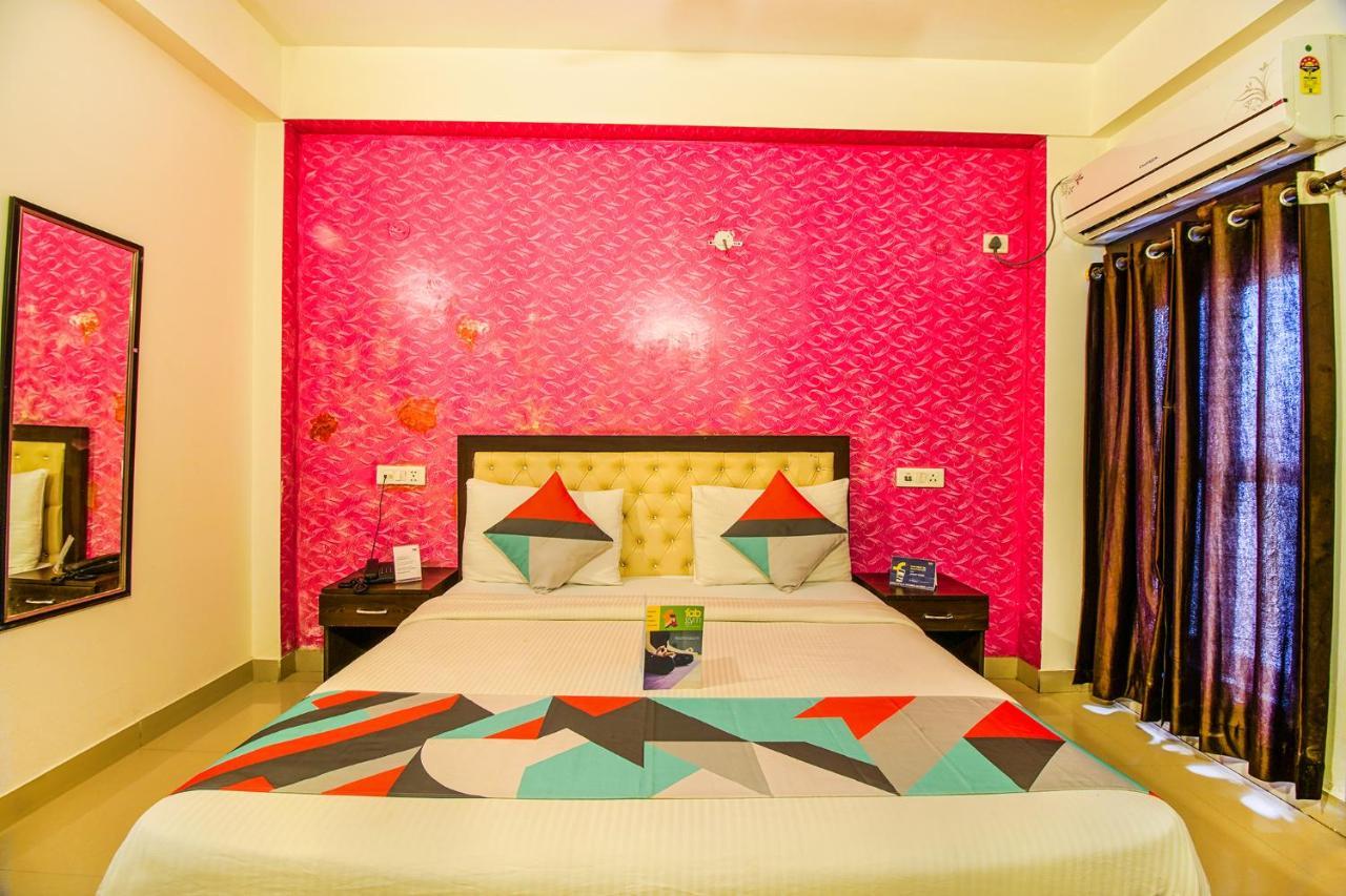 Fabexpress Tp Suite Near Igi Airport New Delhi Exteriör bild