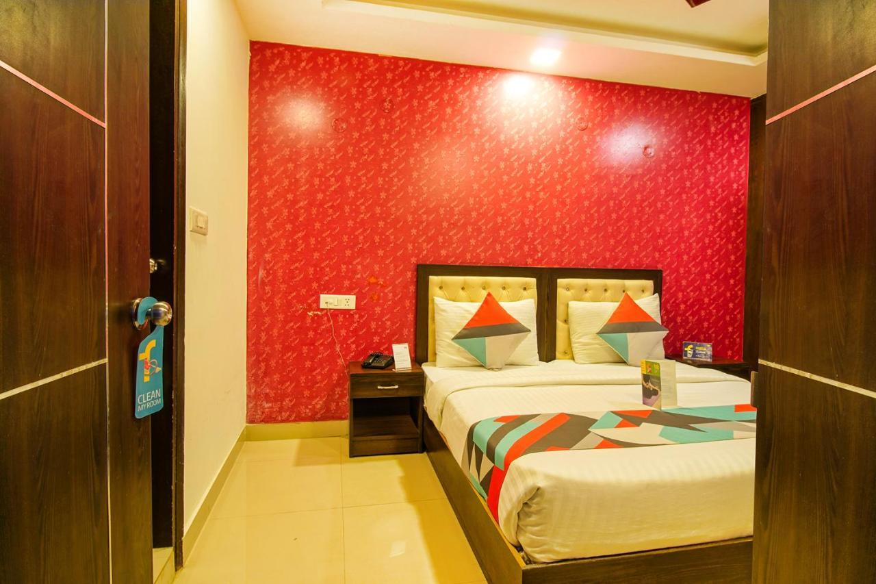 Fabexpress Tp Suite Near Igi Airport New Delhi Exteriör bild